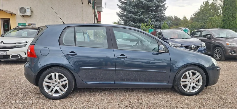 Volkswagen Golf V 7
