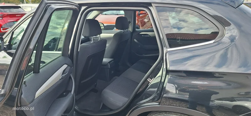BMW X1 E84 10