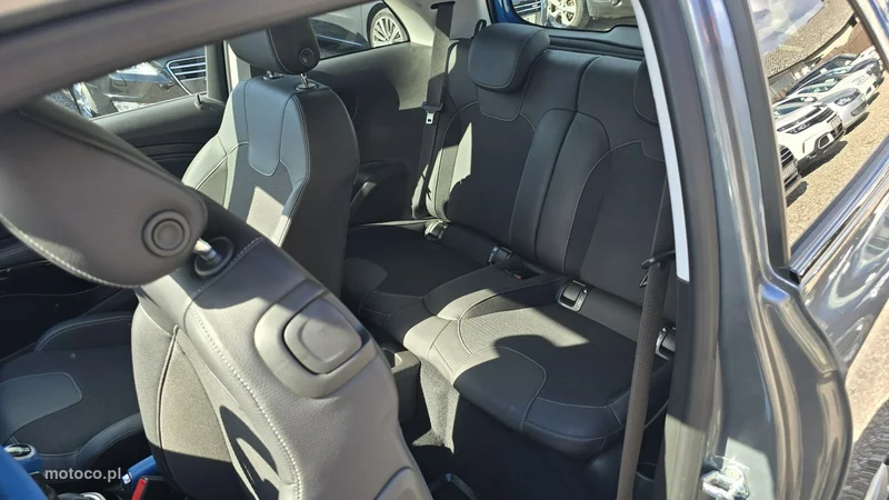 Opel Adam 10