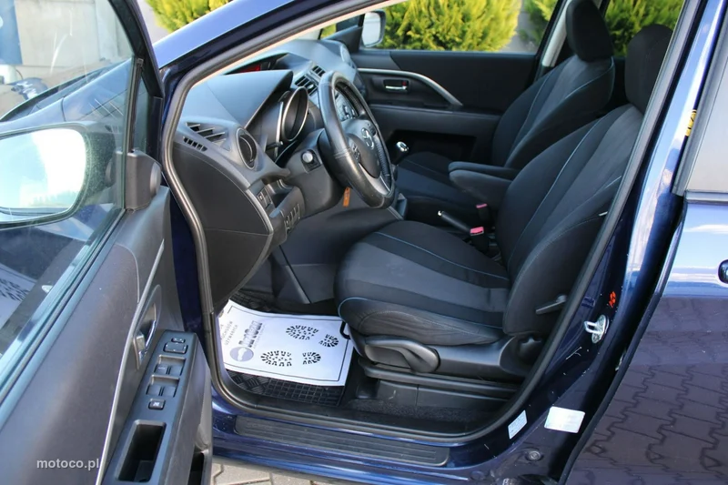 Mazda 5 30