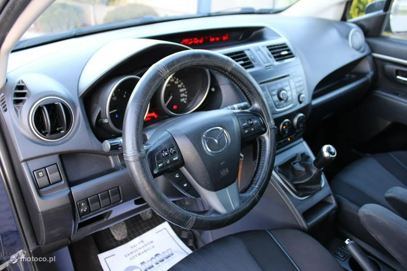 Mazda 5 31