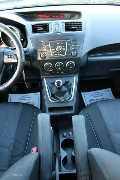 Mazda 5 34