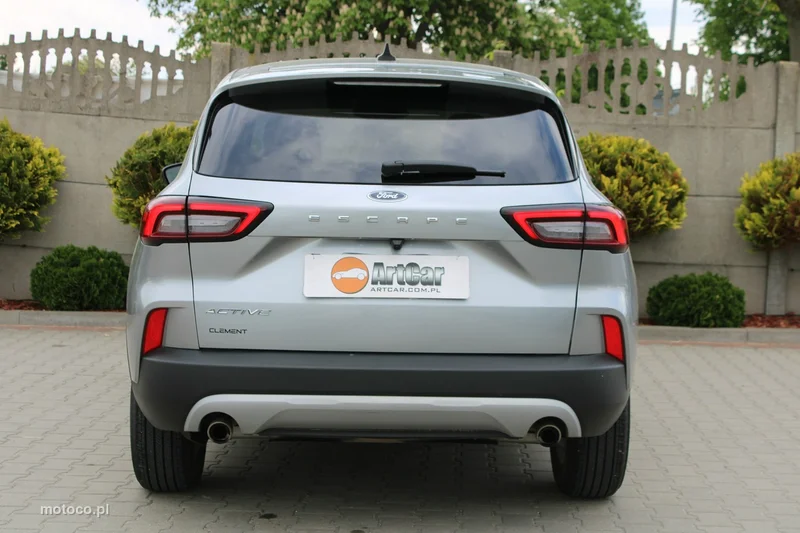 Ford Escape 16