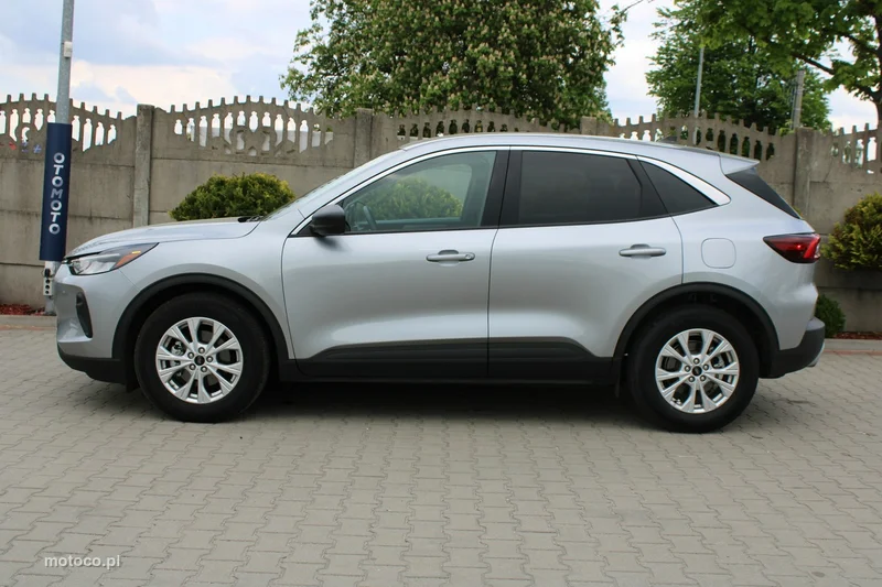 Ford Escape 4