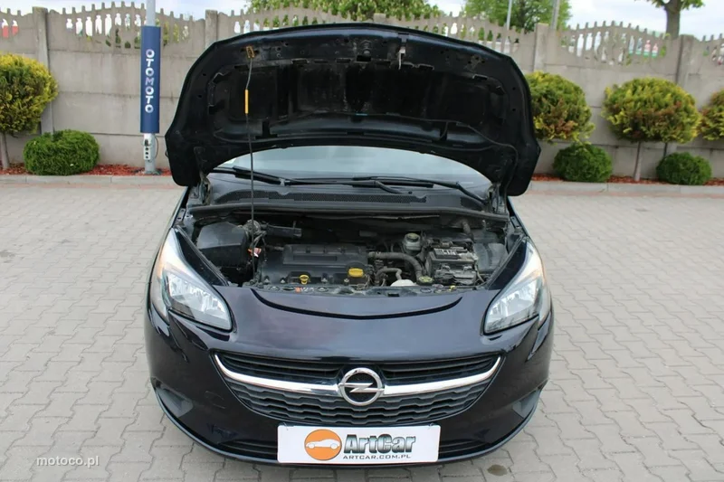 Opel Corsa E 33