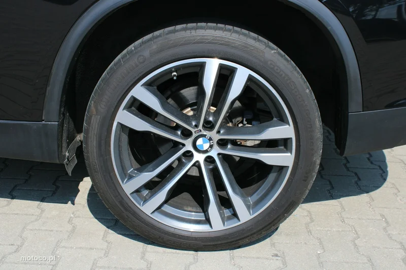 BMW X5 F15 16