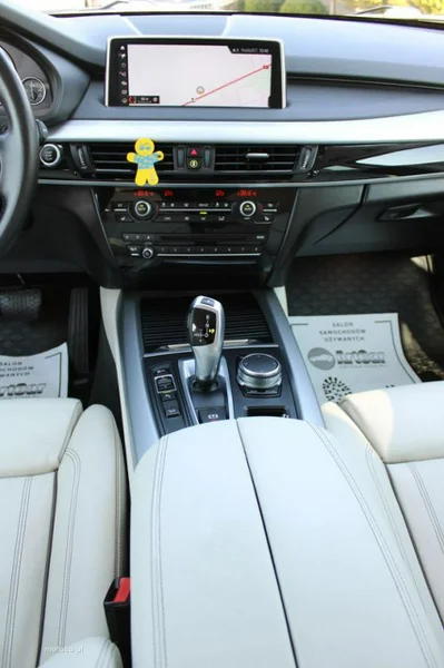 BMW X5 F15 29