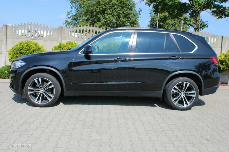 BMW X5 F15 10