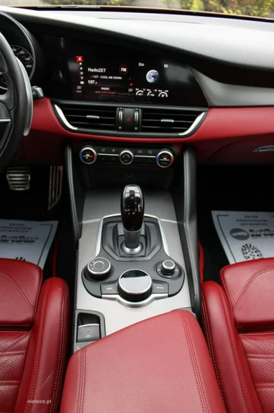 Alfa Romeo Giulia 26