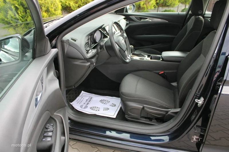 Opel Insignia B 19