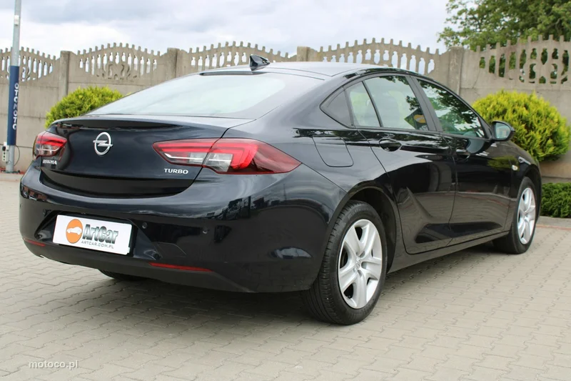 Opel Insignia B 39