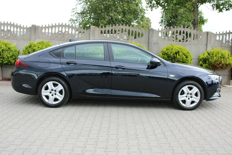 Opel Insignia B 42