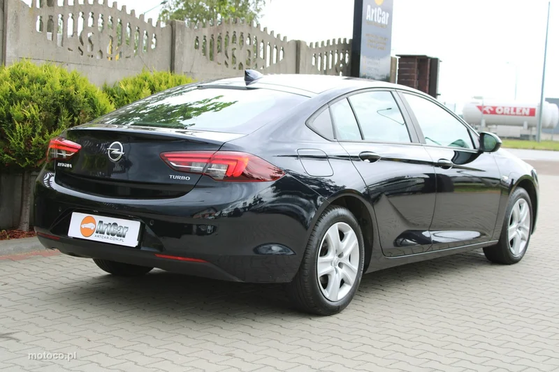 Opel Insignia B 48