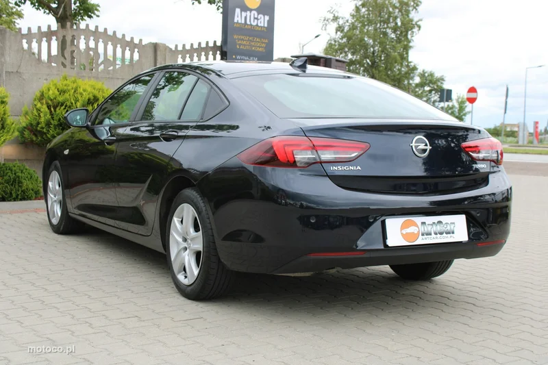 Opel Insignia B 7