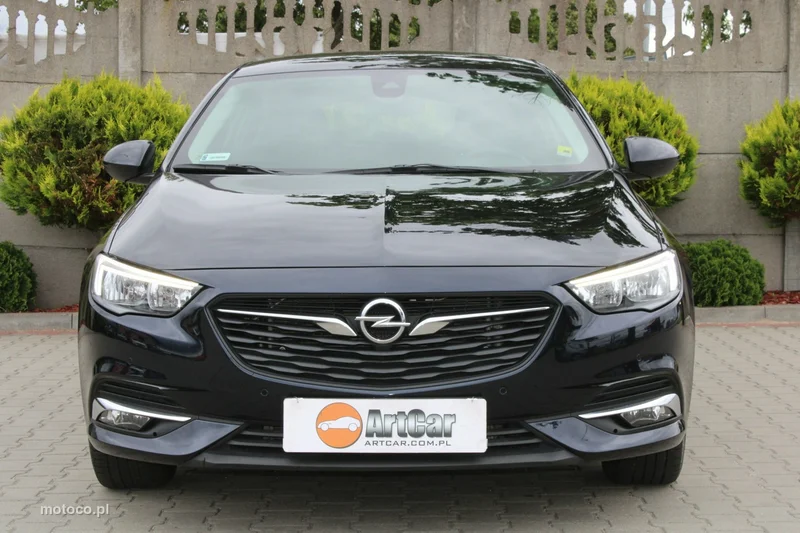 Opel Insignia B 9