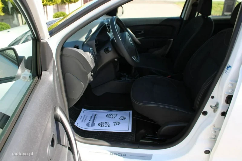 Dacia Sandero 21