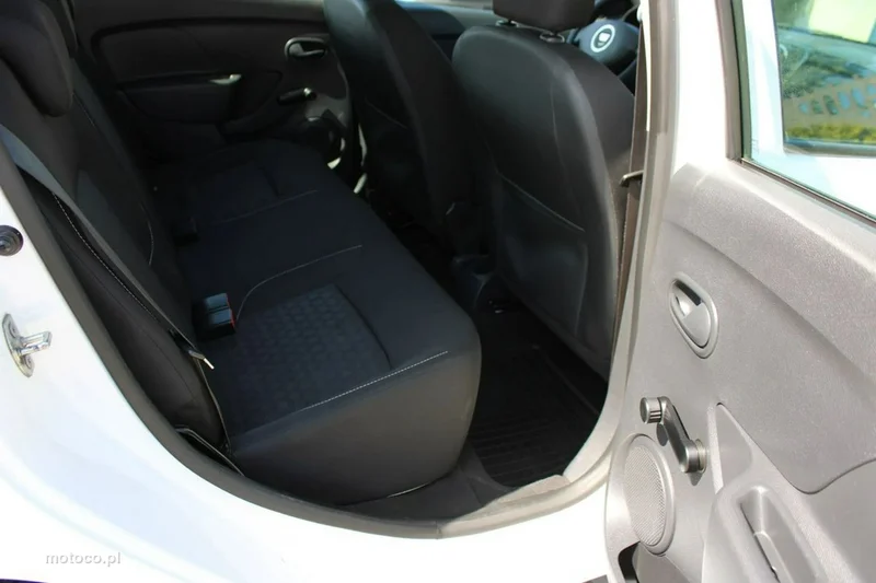 Dacia Sandero 30