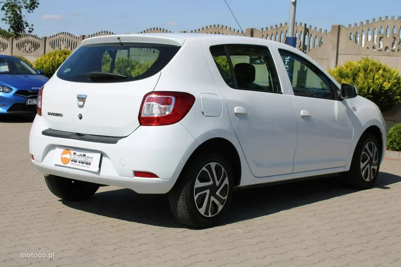 Dacia Sandero 6