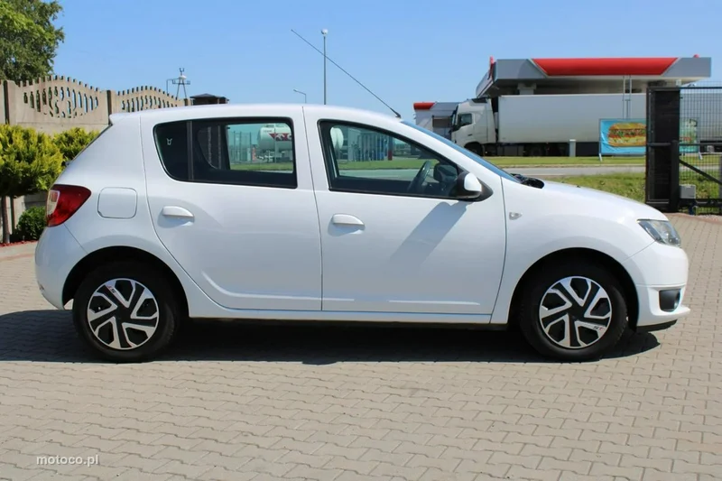 Dacia Sandero 10