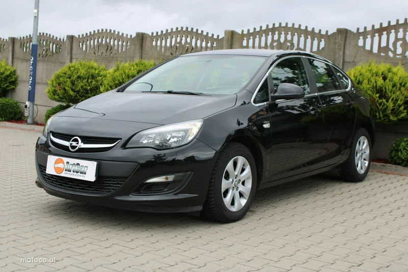 Opel Astra J 2