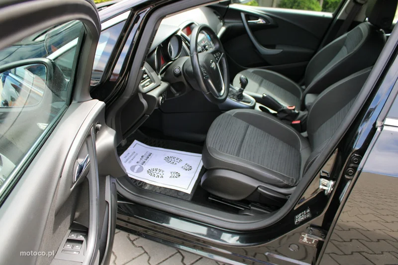 Opel Astra J 20