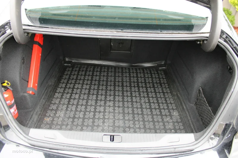 Opel Astra J 30