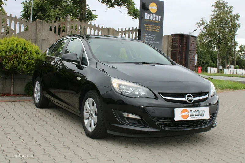 Opel Astra J 35