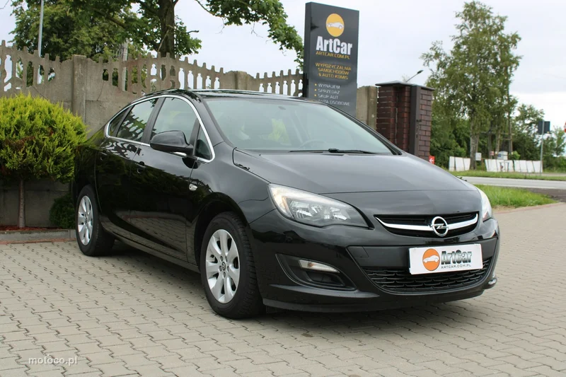 Opel Astra J 43