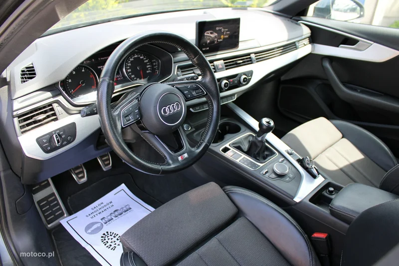 Audi A4 B9 15