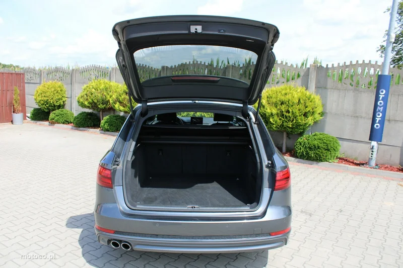 Audi A4 B9 36