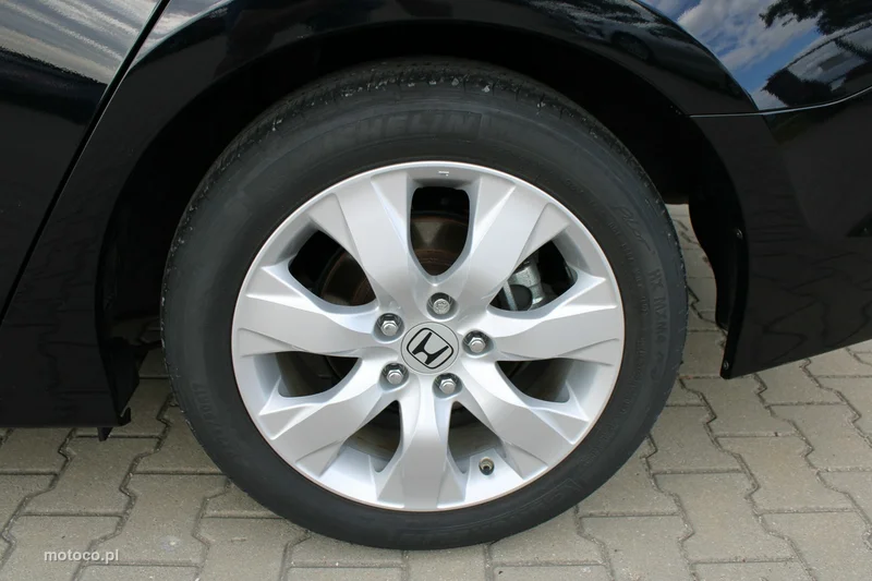 Honda Accord 18