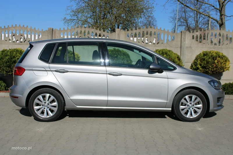 Volkswagen Golf Sportsvan VII 5