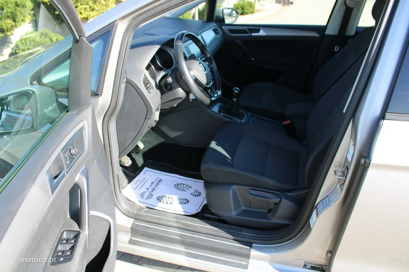 Volkswagen Golf Sportsvan VII 54