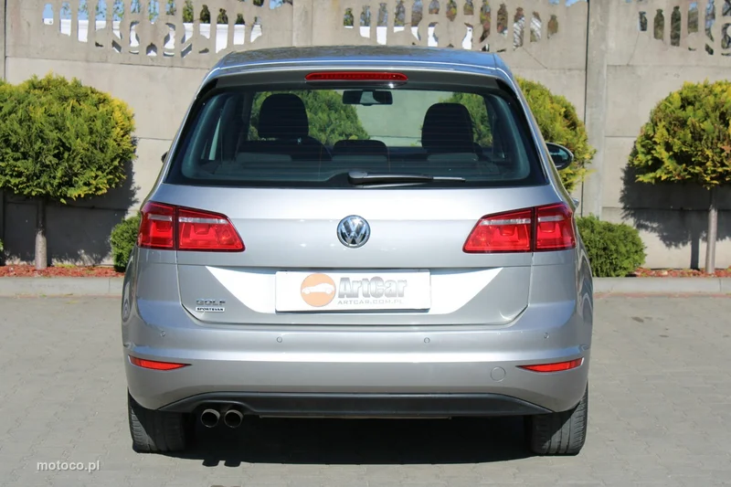 Volkswagen Golf Sportsvan VII 8