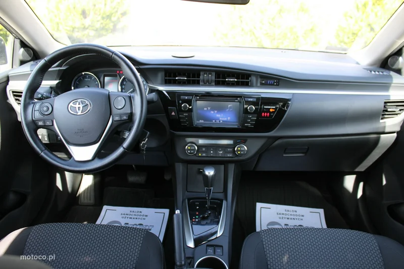 Toyota Corolla E160/E170 15