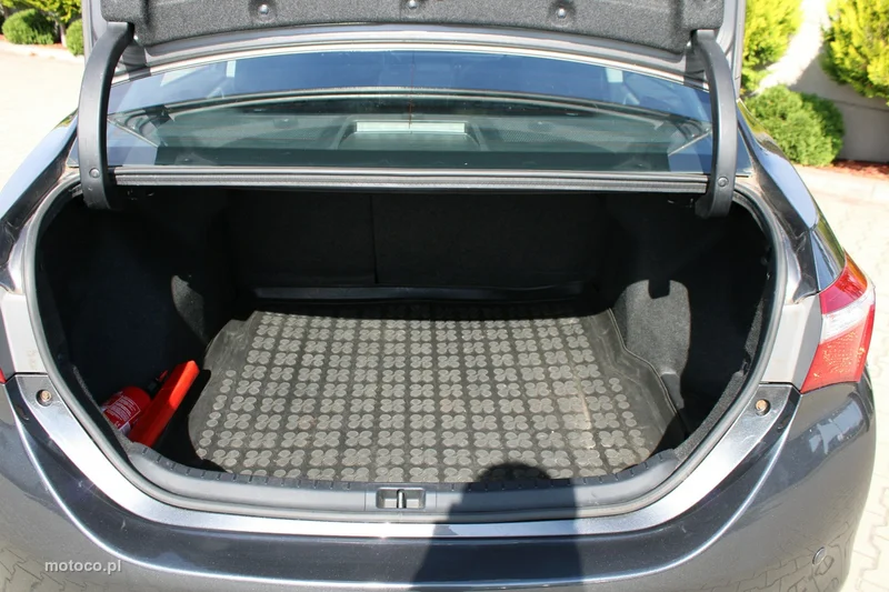 Toyota Corolla E160/E170 27