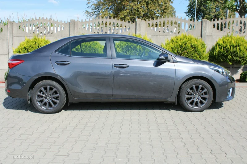 Toyota Corolla E160/E170 33
