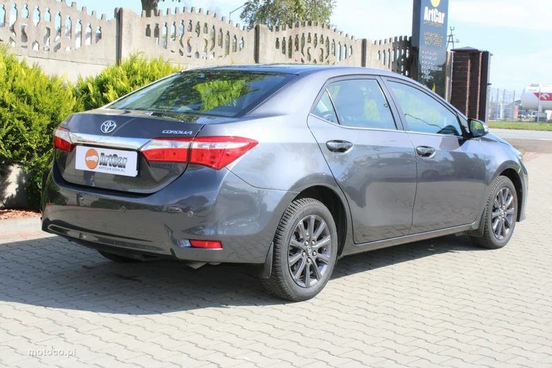 Toyota Corolla E160/E170 37