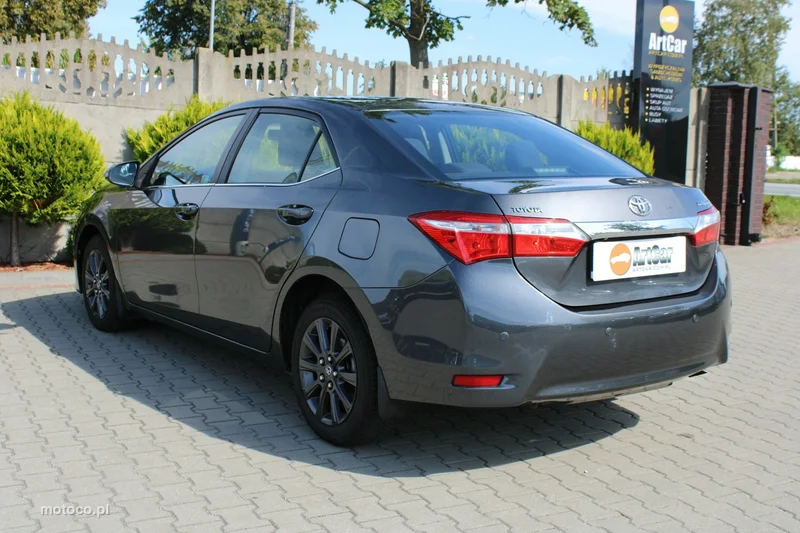Toyota Corolla E160/E170 6
