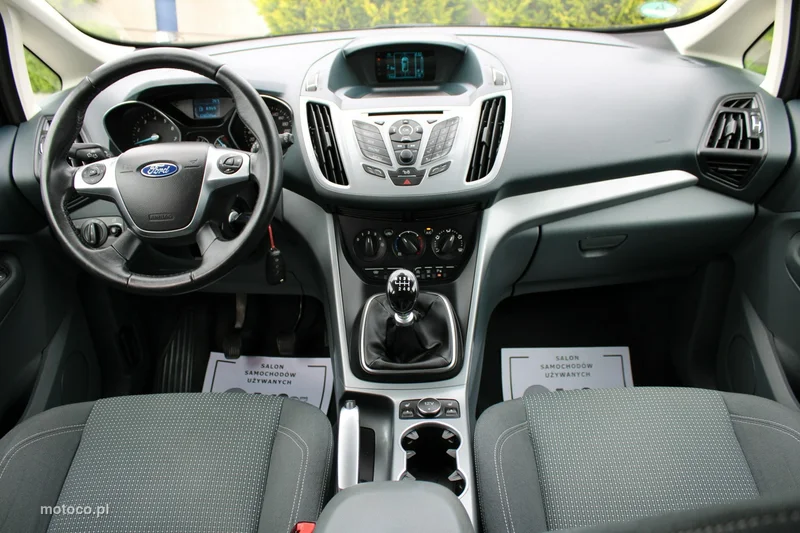 Ford C-Max II 14
