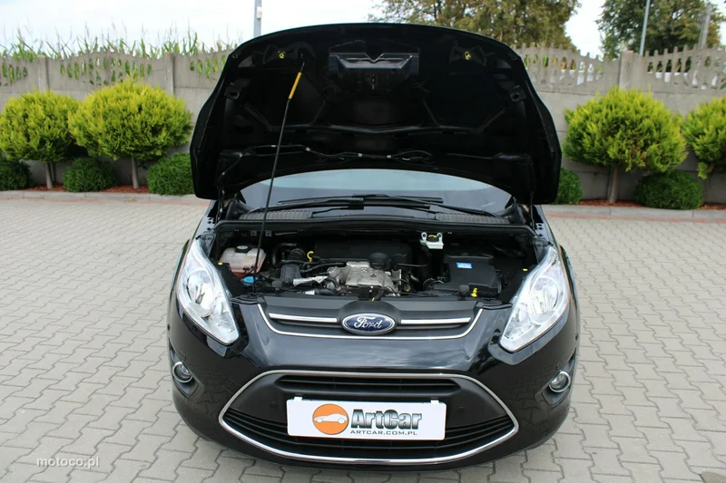 Ford C-Max II 36