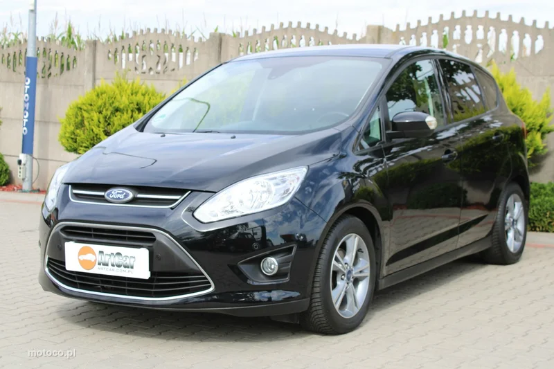 Ford C-Max II 38