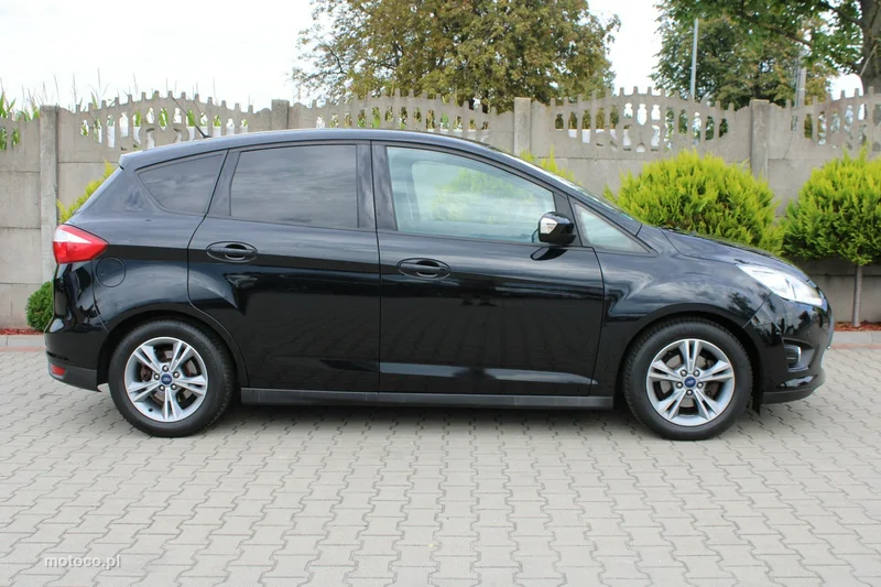 Ford C-Max II 49