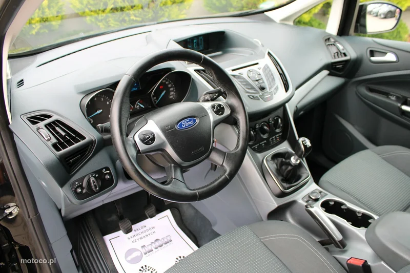 Ford C-Max II 53