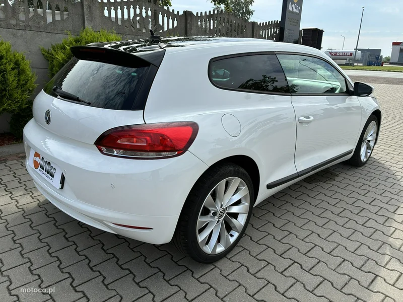 Volkswagen Scirocco III 14