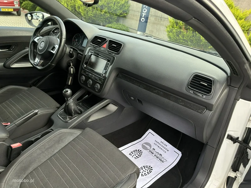Volkswagen Scirocco III 30