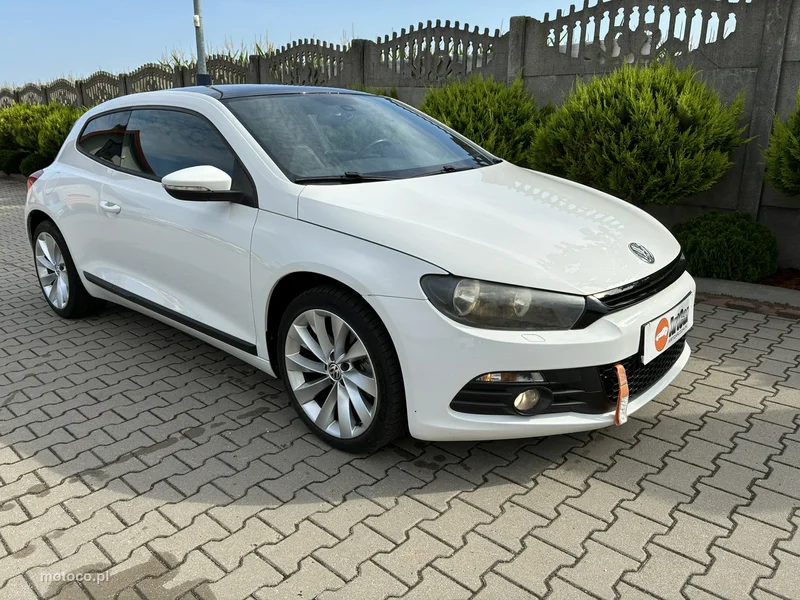 Volkswagen Scirocco III 39