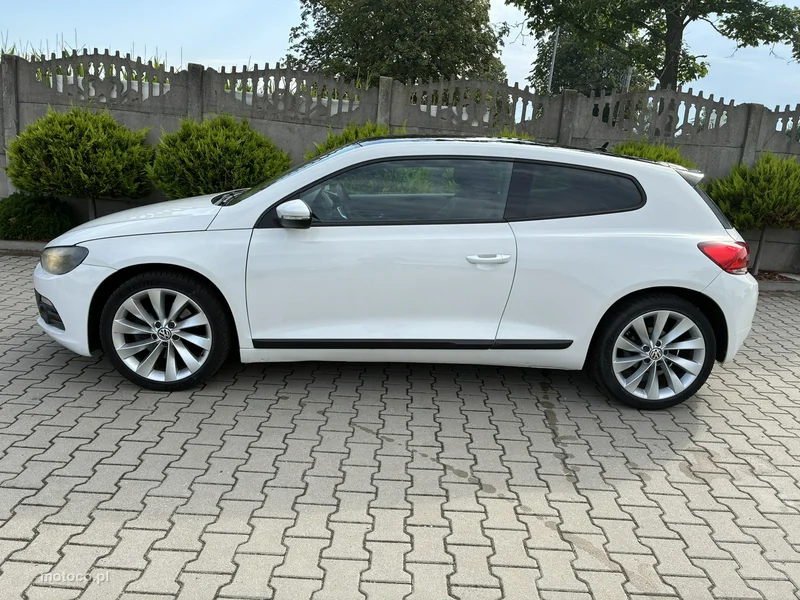 Volkswagen Scirocco III 5
