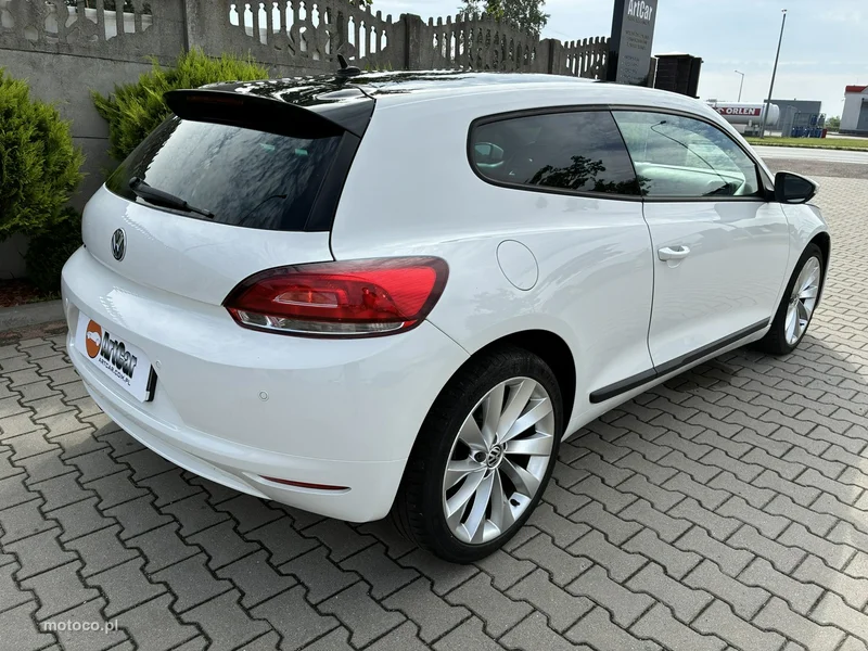 Volkswagen Scirocco III 42