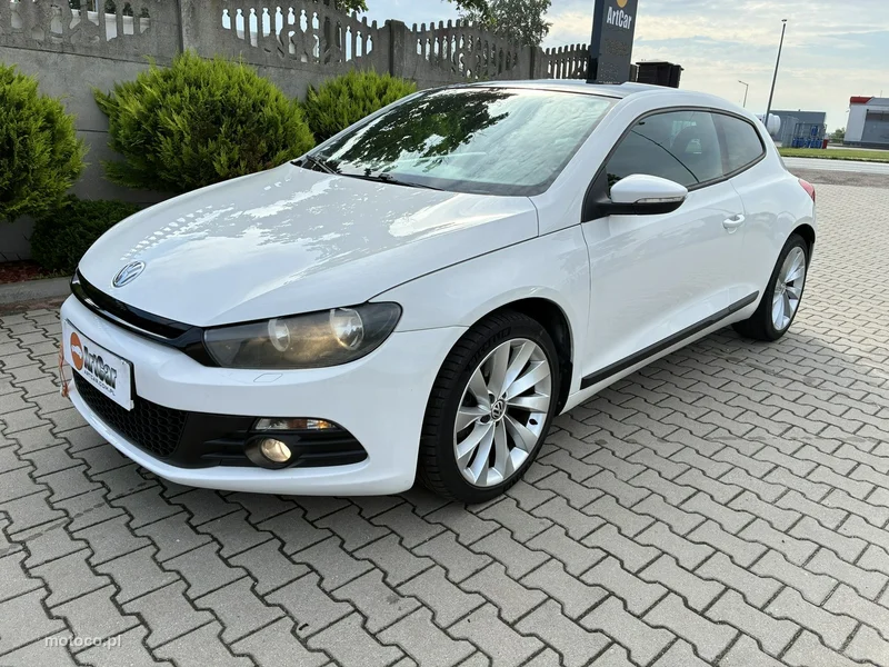 Volkswagen Scirocco III 44